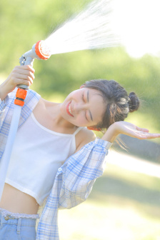 亚历克斯与艾玛
